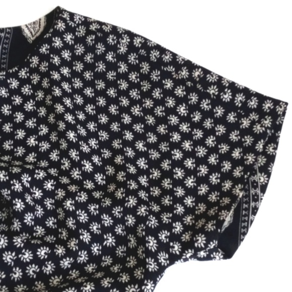 Vintage Jones New York Black & Cream Tunic Dress Elegant Elephant Motif 4 - Picture 8 of 13